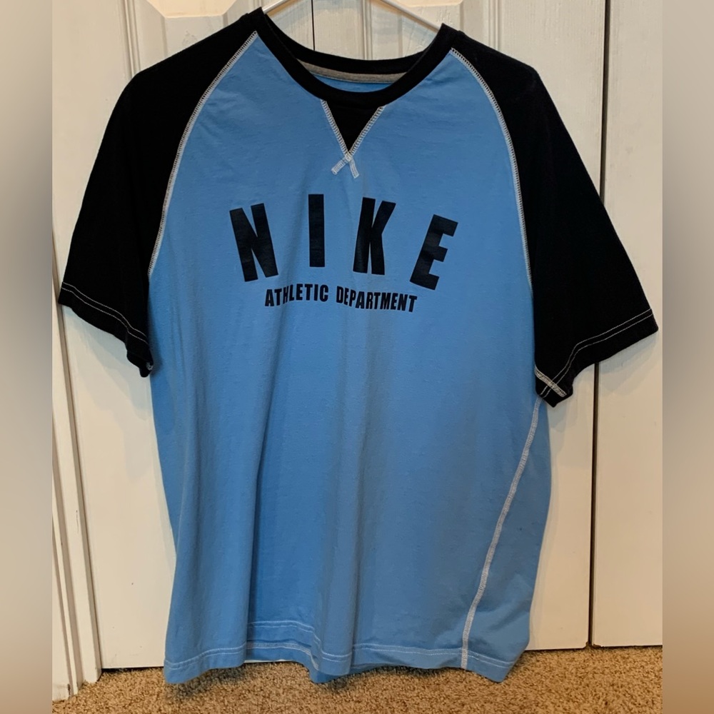 Nike Athletic dept. T-Shirt Men’s size Large